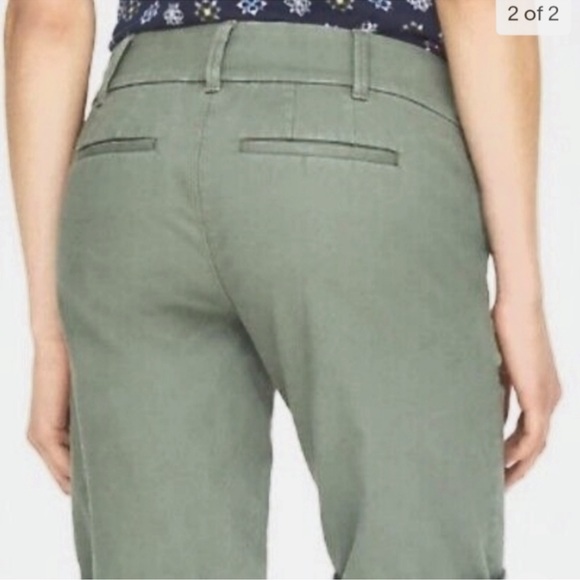 Ann Taylor LOFT Olive Green Cotton Blend Bermuda Cuffed Shorts 4 - Picture 4 of 8